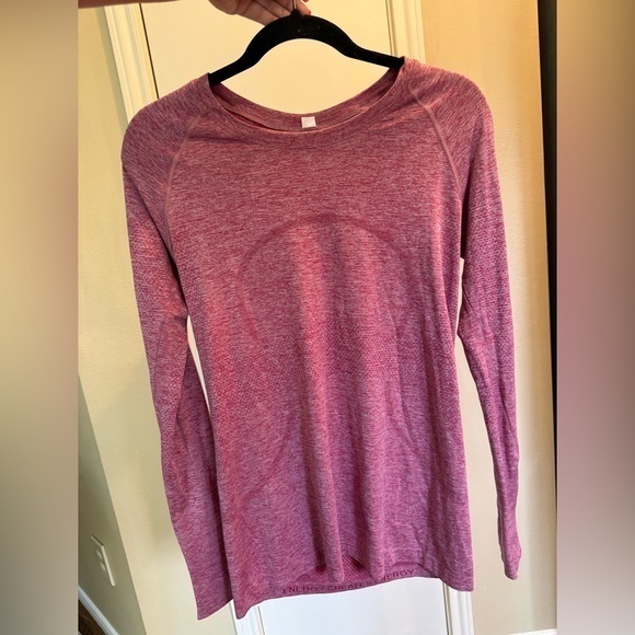 lululemon athletica Tops - Lululemon Swiftly Tech Long Sleeve